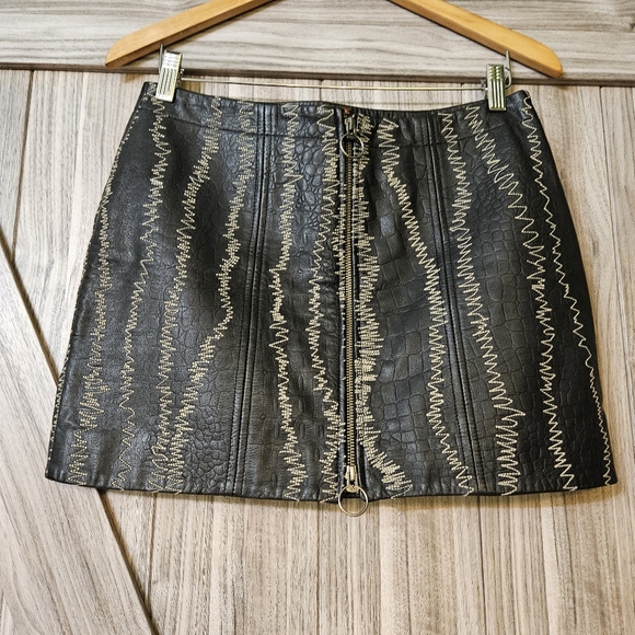 Free People Rock The Croc Black Lamb Leather Skirt - Picture 2 of 16